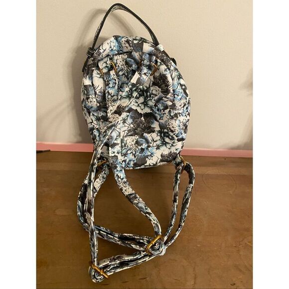 Betsey Johnson Small Backpack Dog floral black grey blue white bag - Picture 4 of 8
